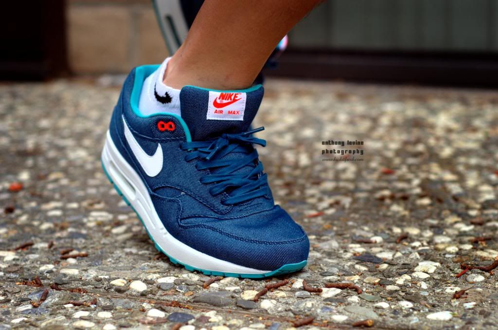 air max 1 with jeans